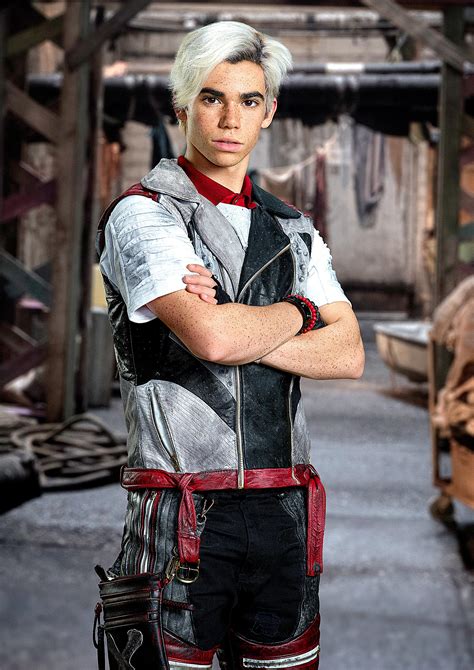 what happened to carlos from descendants